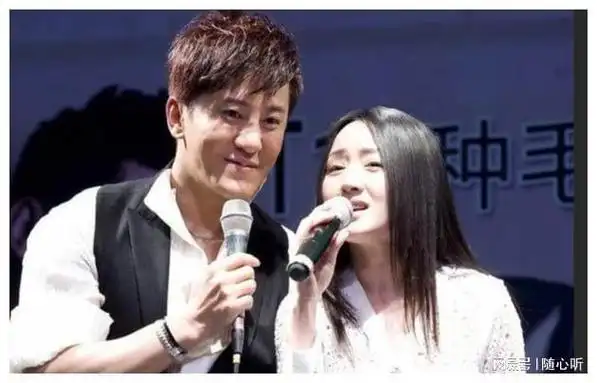 杨钰莹与鲍毅跨越年龄差,真爱成就祝福,愿她找到幸福王子