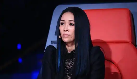 那英诋毁刀郎, 打压姚贝娜都是浮云, 她才是被坑最惨的!