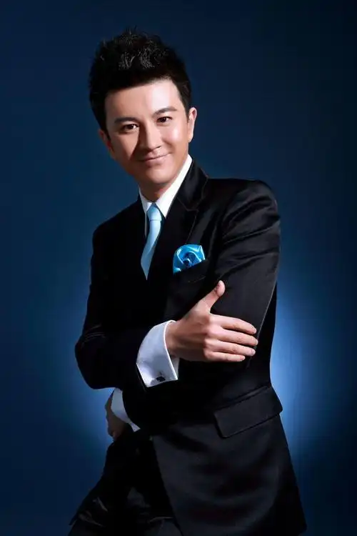 男主持,离开老东家江西卫视,或加盟央视被力捧|央视|尹颂|主持人_新浪