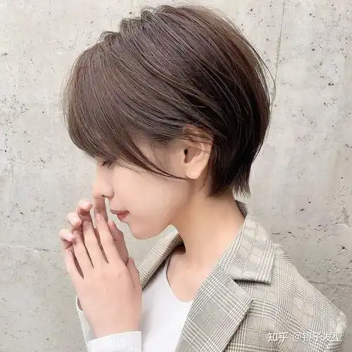 2021发型别乱剪17款流行发型送给你越看越心动