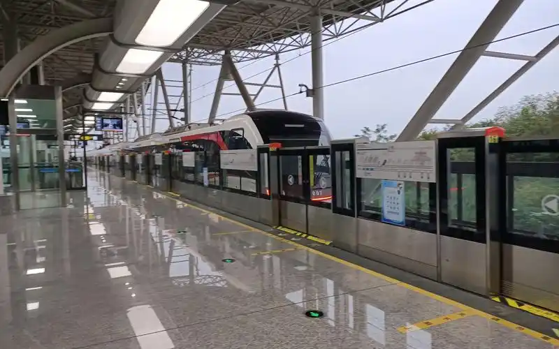 【成都双机场线小弟】成都地铁18号线全程侧面展望pov(火车南站