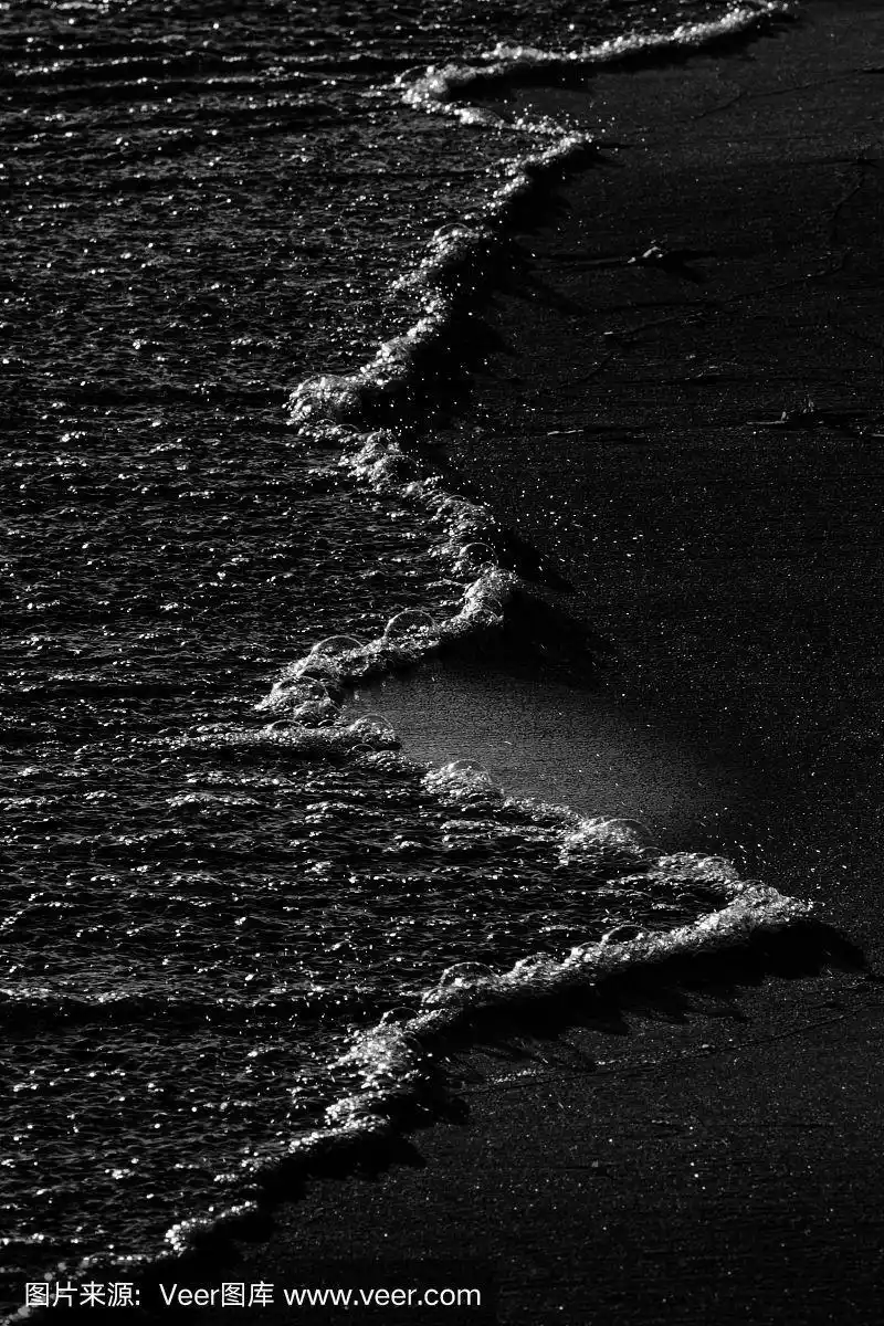 沙滩沙滩和海浪海黑白背景