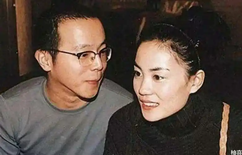 王菲实现愿望产子网友她在48岁得到了幸福