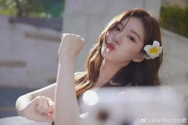 赵露思七夕库存照