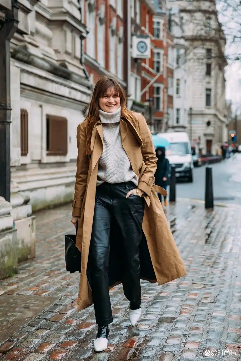 灰色和棕色搭配好看吗?简单经典又优雅