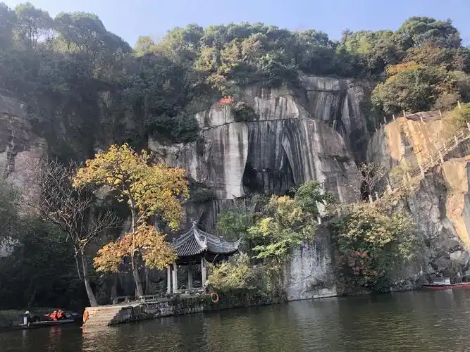 绍兴三日游(3)- 东湖风景区