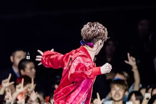 福利巴克精选张艺兴壁纸2018年第十六波