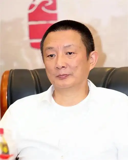 回顾刘琳与名导同居3年被抛弃转身下嫁穷小子48岁被婆家宠成宝