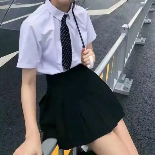 有没有白衬衫头像