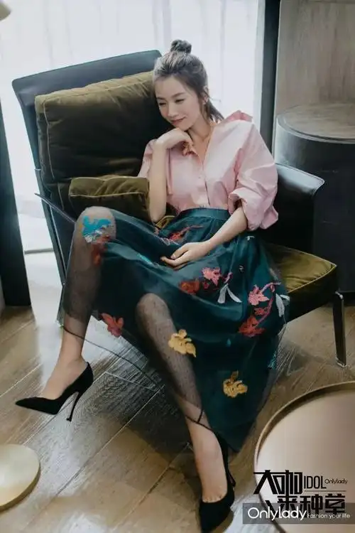 她是如懿传中最痴情的女子曹曦文活出自己的底色