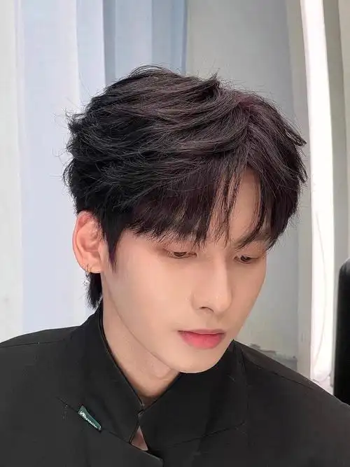 新潮男发型必看哦