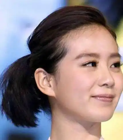 刘诗诗的几个发型,图三,图四最漂亮,最后一个把吴奇隆吓住了!