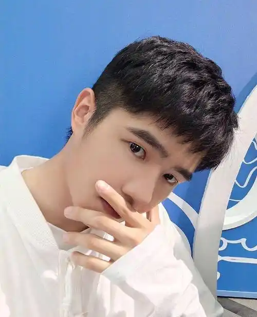 2022备受欢迎的男士发型