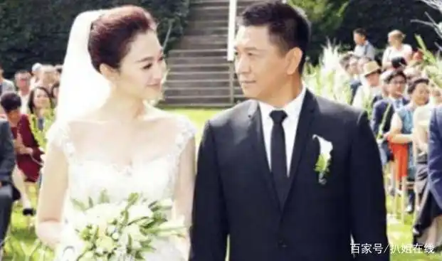 2010年,徐佳宁对李小冉说:十年后,你若未嫁我便娶你,如今如何