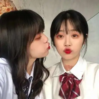 2020最火闺蜜头像真人,抖音最火闺蜜头像一左一右-图片大观-奇异网