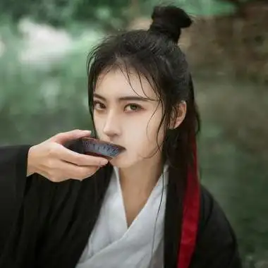 2021最新古风头像女生冷艳霸气别猜了他就是不喜欢你