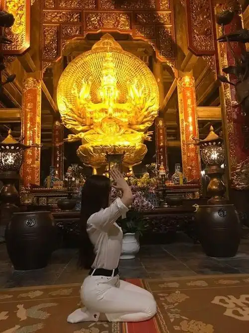 塔罗占卜和八字哪个准,塔罗牌占卜感情准吗,最准塔罗牌免费占卜