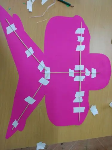 五年级传统燕子风筝制作过程