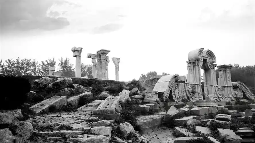 战争再起,大火连烧三日不熄,惊世之作圆明园毁于一旦