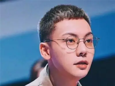 男生留什么发型更帅寸头彰显男儿硬朗本质