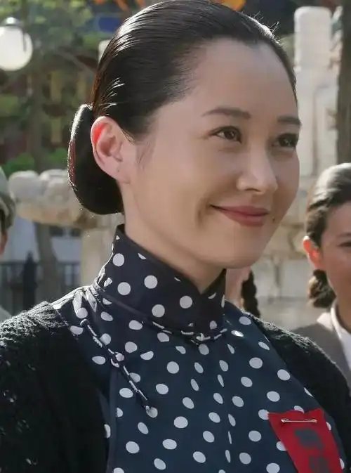 许晴:女人的风情,从四十岁才刚刚开始.