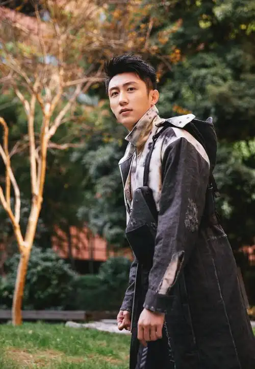 黄景瑜潮流帅气写真图片915