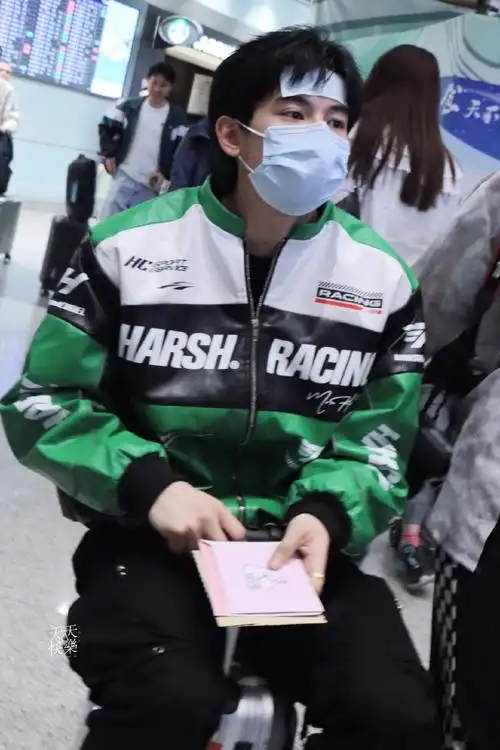 胡先煦穿过月亮的旅行