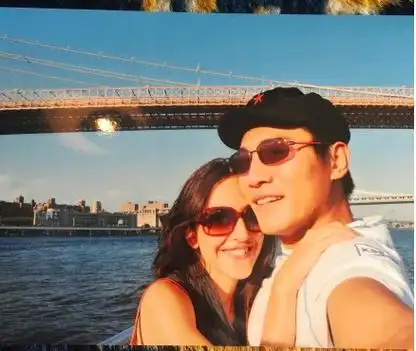 刘烨结婚9周年表白爱妻安娜两人的这个合照姿势竟用了9年