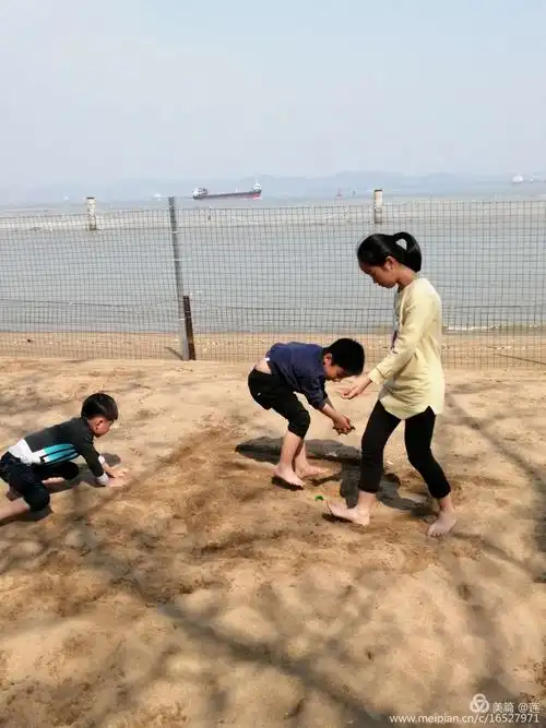 广州大道南小学四年四班李卓怡的快乐寒假