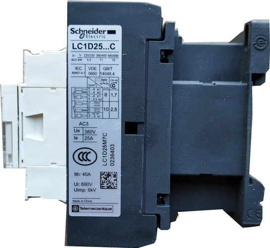 schneider/施耐德 三极交流接触器 25a ac220v :lc1d25m7c