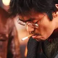 王宝强抽烟表情包_斗图表情包_微信头像图片大全