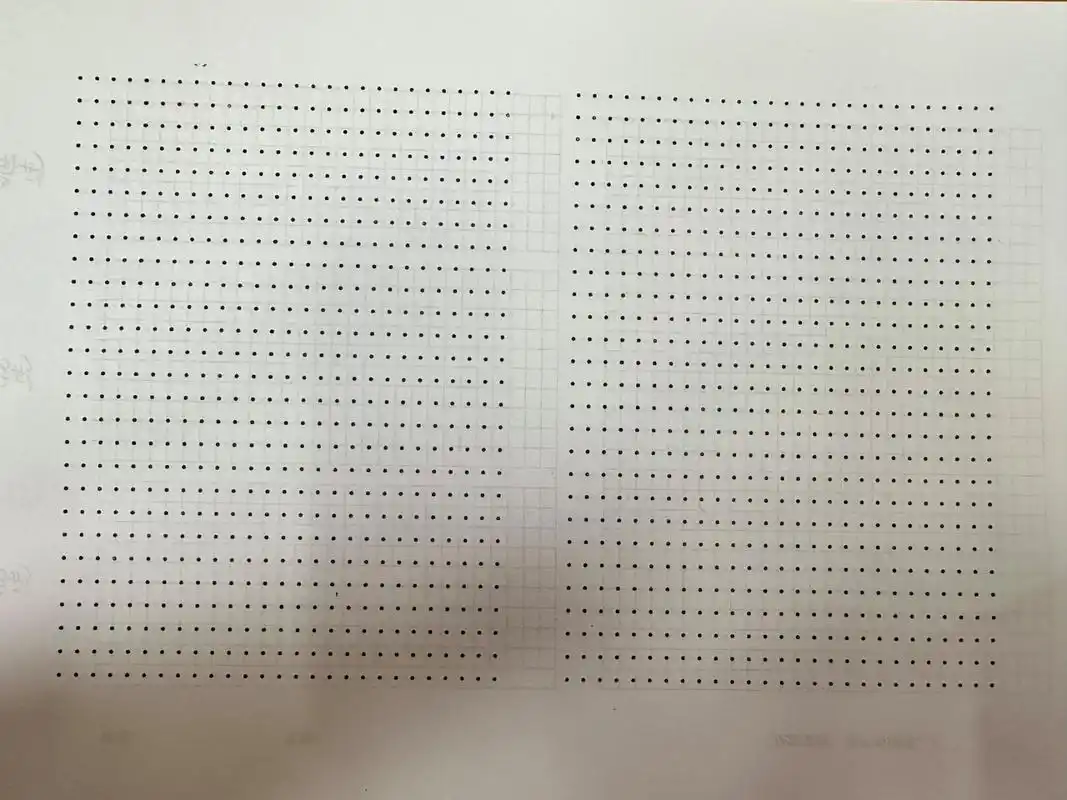 苏教版一年级下册数学 在格子图,点子图上画长方形,正方形,三角形