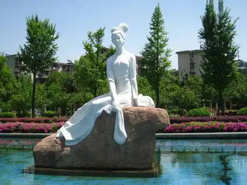 展开全部 这个吗?西施坐像