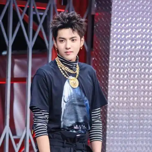 吴亦凡同款欧美夏潮牌鲨鱼印花t恤男女情侣纯棉大码短袖学生半袖