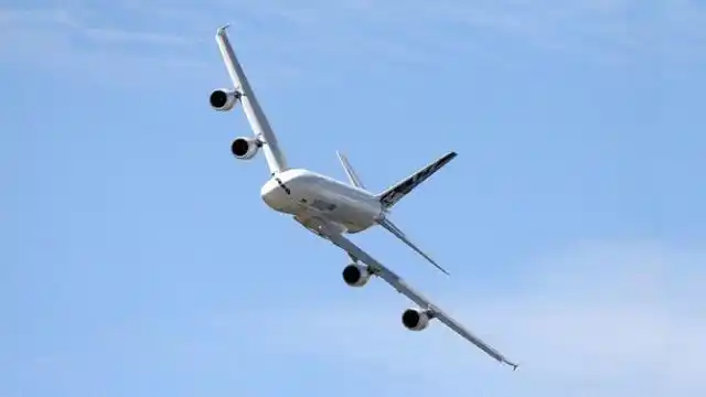 为何飞机降落,都要"三转弯"?原来还有这种大学问