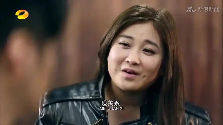 百变大咖秀:贾玲扮千颂伊,同样的场景,比原版更好笑了