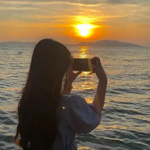 微信头像女面朝大海? - 知乎