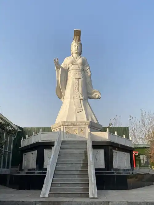 洛阳人不忘武则天