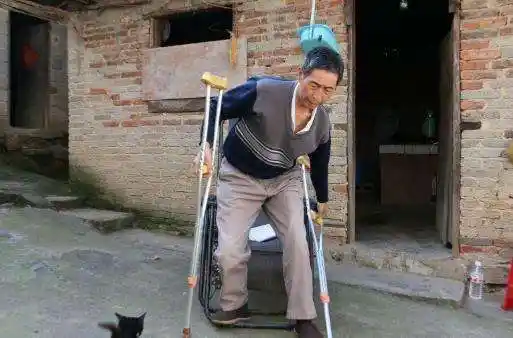 出现这些血管堵塞的信号要小心, 常吃几物清血液垃圾防中风