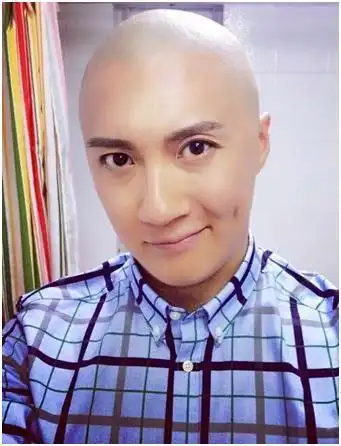 男明星剃光头后:胡歌减分,胡军很社会,李晨和黄晓明有些喜感!