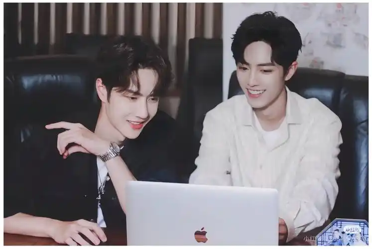 【王一博肖战】闻"机"色变