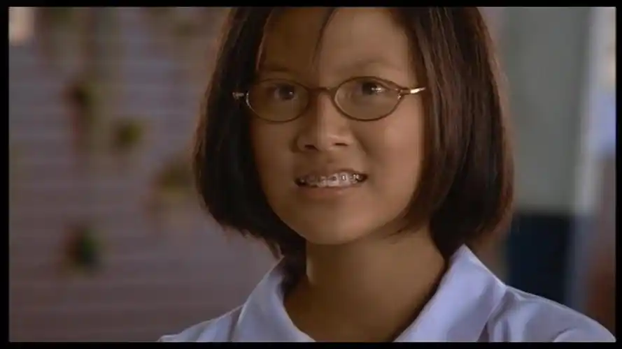 这是《初恋这件小事》的女主角吗?真是女大十八变!