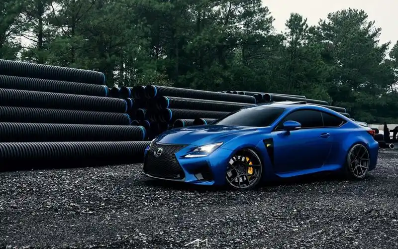 炫酷时尚跑车雷克萨斯rc高清桌面壁纸下载