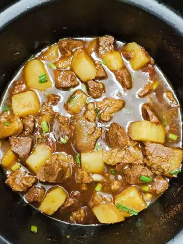 家常炖牛肉的做法