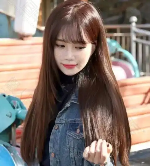 直发发型图片女-2020最新款中长发发型图片女下载_懒人图库