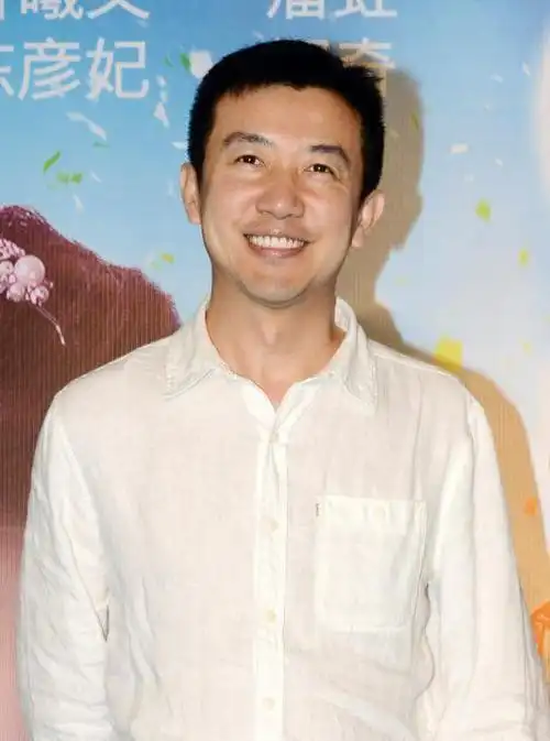 她是"最蠢"女演员,为前夫倒贴全部身家,再次闪婚成最幸福的人