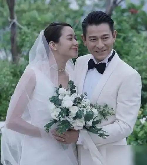 刘德华帮弟弟成为富豪亲姐却穷困潦倒他却说绝不帮她