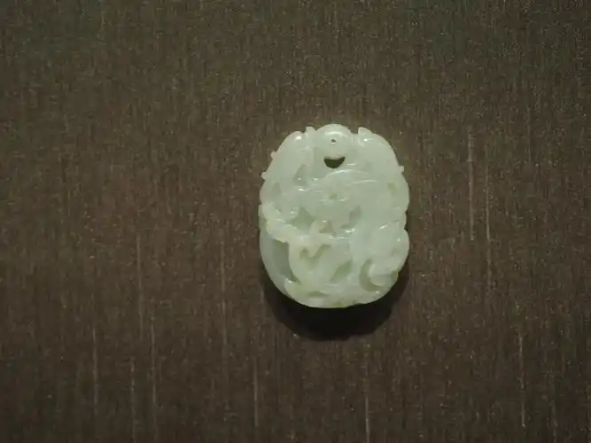 清白玉子冈牌苏州博物馆藏