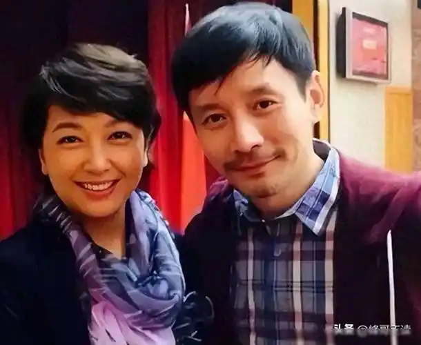 演员田小洁:从工人到演员,娶女神江珊为妻,事业爱情双丰收