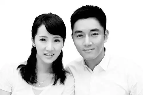 李念李东学长得就像好老公